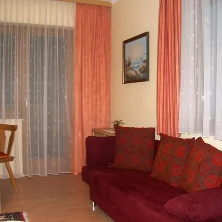 Penzion Jaegerhof 3*