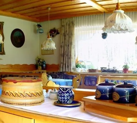 בית הארחה Jaegerhof מאלניץ